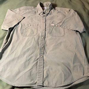 Men’s Carhartt brown, short sleeve, button up shirt.  Pockets on chest.  Size L
